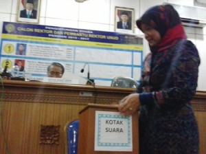 2013-04-11 12.35.08m