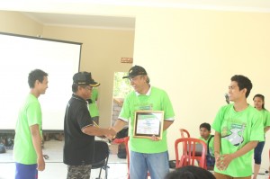 Diakhir acara, sebelum acara ini selesai adanya penyerahan piagam perhargaan untuk para sponsor dan komunitas yang tergabung dalam acara ini dan kemudian acara dilanjutkan acra hiburan sampai selesai.