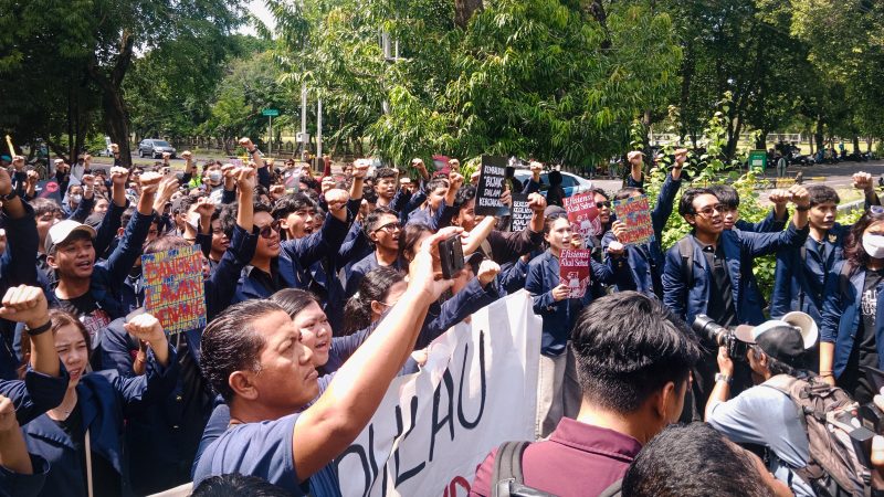 Bali Darurat Sampah, Mahasiswa Serbu Kantor DPRD Bali