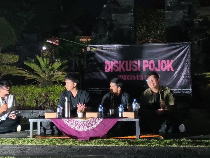 Gelar Diskusi Pojok, Mahasiswa Unud Bedah Polemik Sampah Bali