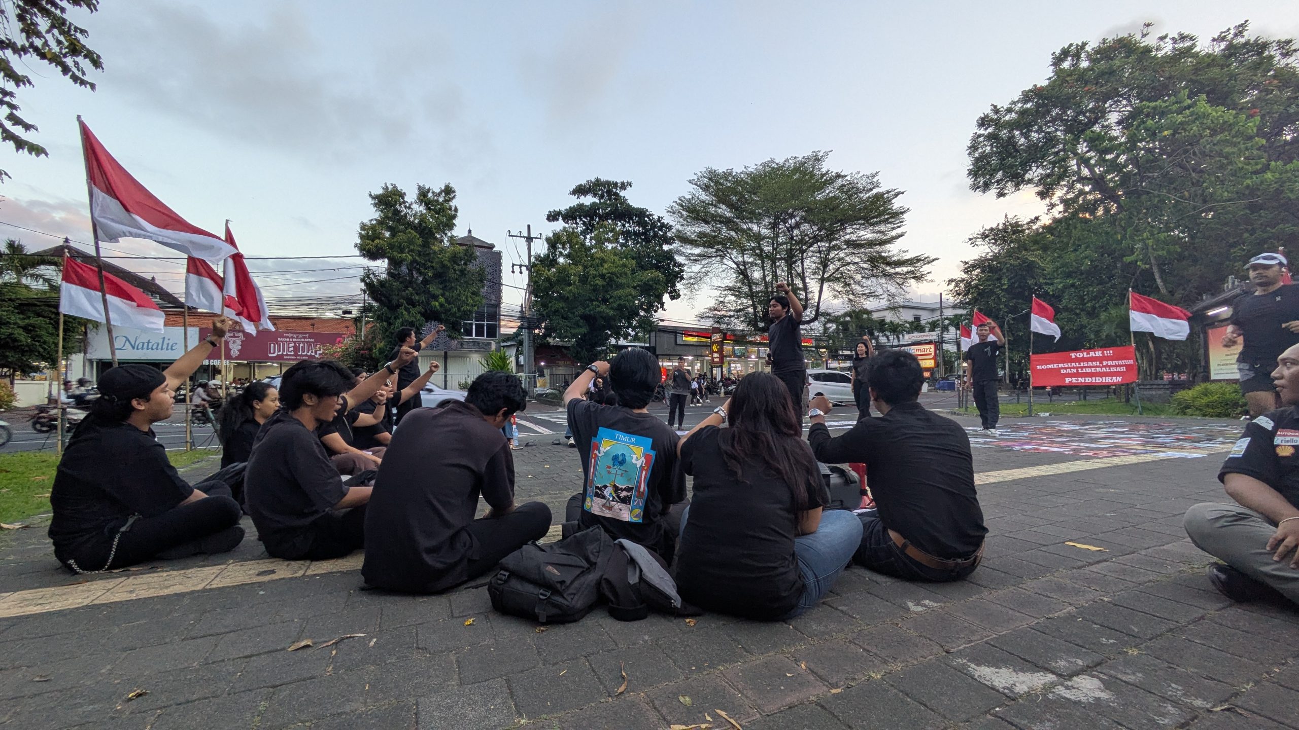 Aksi Kamisan ke-68 Desak Perlindungan Ruang Hidup Masyarakat