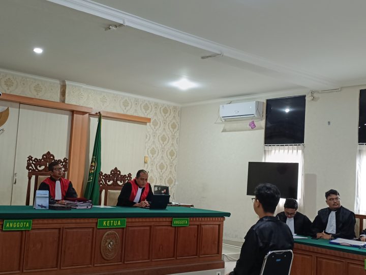 Jaksa Tuntut 6 Bulan Penjara, Aktivis Tomy Wiria Ajukan Pleidoi